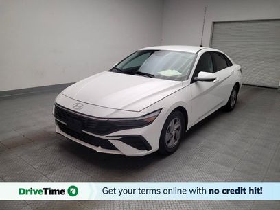Used 2025 Hyundai Elantra SE