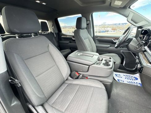 Used 2025 Chevrolet Silverado 1500 LT AWD/4WD image 28