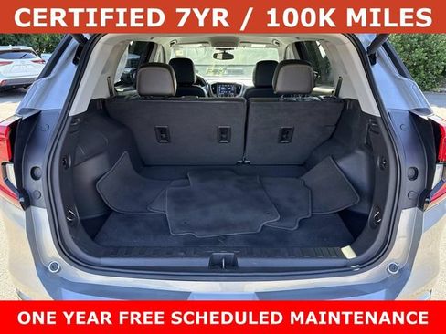 Used 2023 GMC Terrain AT4 AWD/4WD image 12