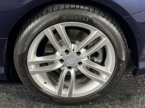 Used 2015 Mercedes-Benz SL 550 image 10