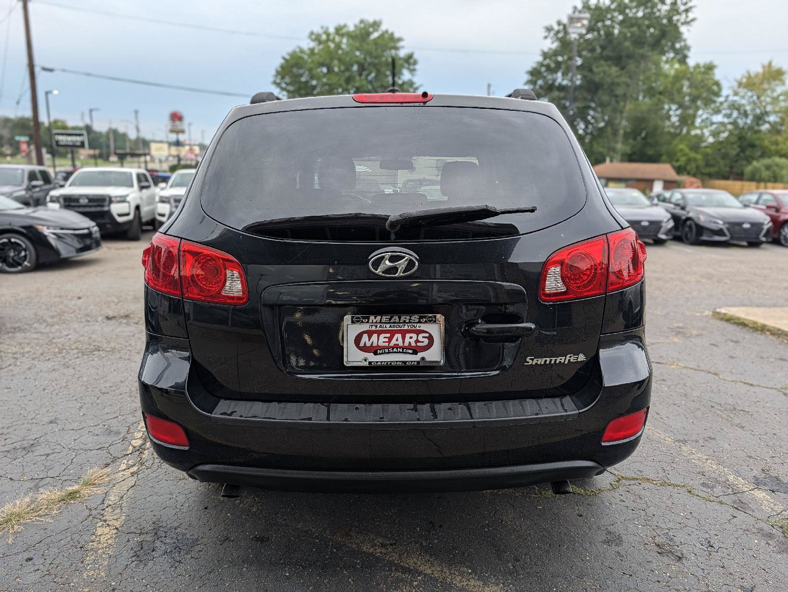 Used 2009 Hyundai Santa Fe GLS FWD image 12