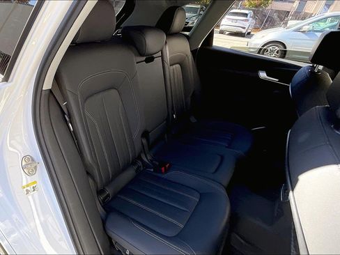 Used 2021 Audi Q5 Premium w/ Convenience Package image 26