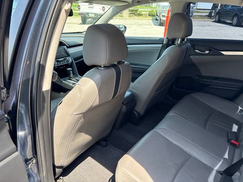 Used 2017 Honda Civic EX-L image 13
