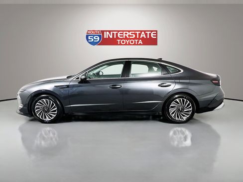 Used 2025 Hyundai Sonata SEL FWD image 4