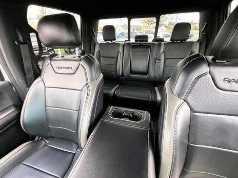 Used 2017 Ford F150 Raptor w/ Equipment Group 802A Luxury AWD/4WD image 34
