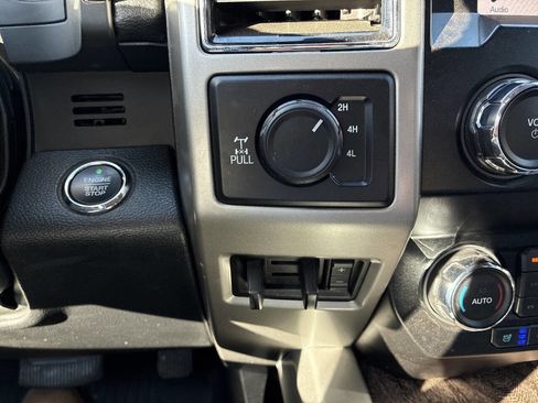 Used 2019 Ford F250 Lariat w/ Lariat Ultimate Package image 16