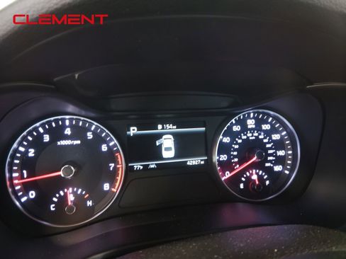 Used 2022 Kia Forte LXS image 18