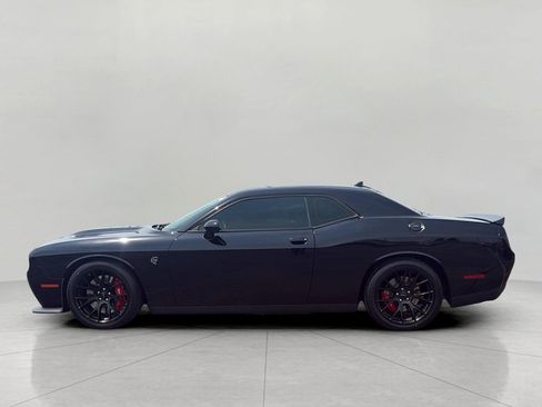 Used 2016 Dodge Challenger SRT Hellcat RWD image 7