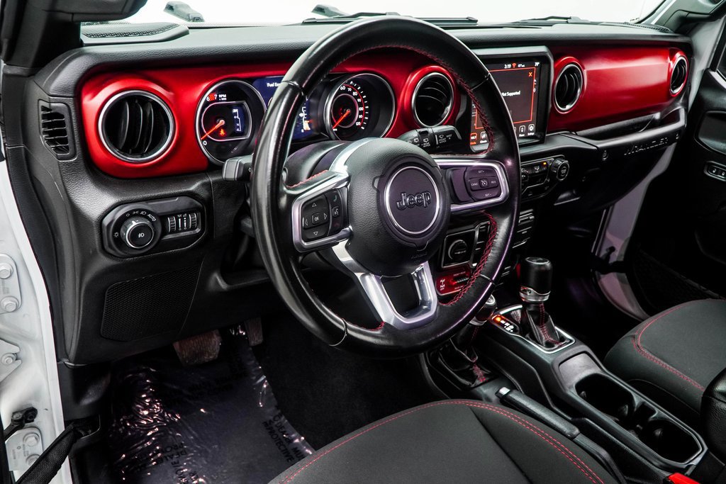 Used 2022 Jeep Wrangler Unlimited Rubicon AWD/4WD image 16