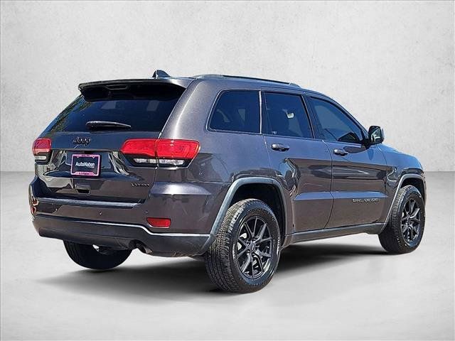 Used 2017 Jeep Grand Cherokee Laredo w/ Quick Order Package 2BE RWD image 5