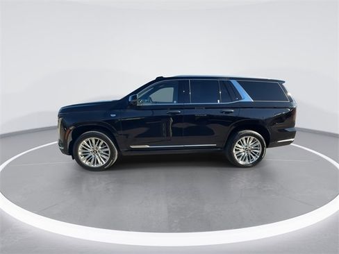 Used 2025 Cadillac Escalade Premium Luxury w/ Touring Package image 5