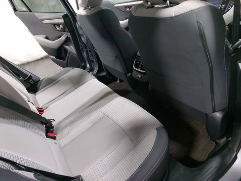 Used 2025 Subaru Outback Premium image 11