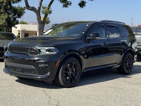Used 2023 Dodge Durango R/T w/ Tow 'N Go Package AWD/4WD image 3