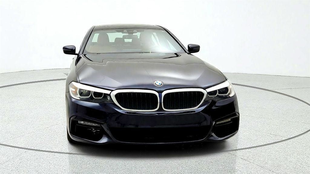 Used 2019 BMW 530i xDrive w/ M Sport Package AWD/4WD image 2