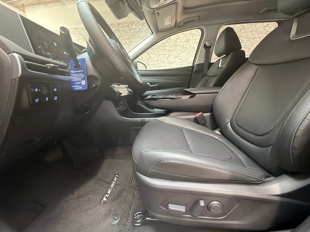 New 2026 Hyundai Tucson Limited AWD/4WD image 24