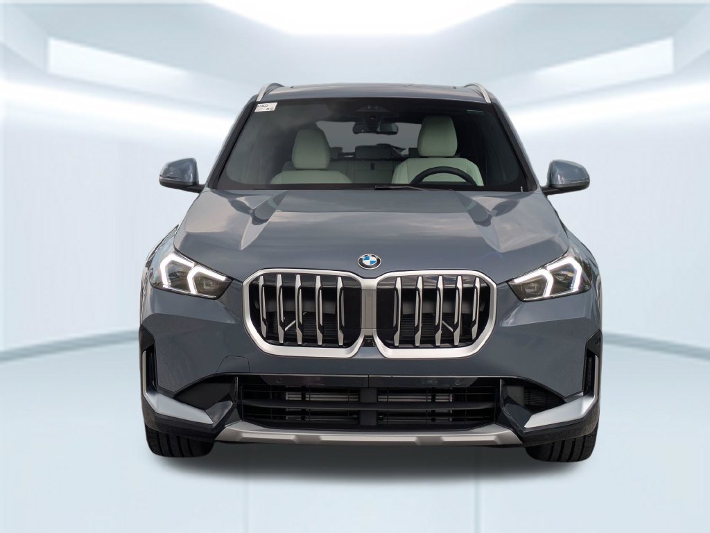 New 2027 BMW X1 xDrive28i AWD/4WD image 8