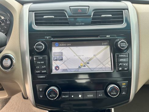 Used 2014 Nissan Altima 3.5 SL w/ Technology Package image 12