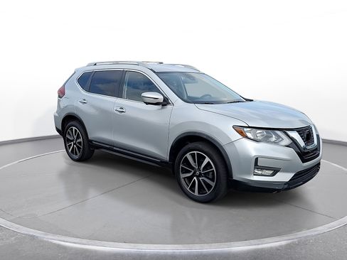 Used 2019 Nissan Rogue SL AWD/4WD image 2