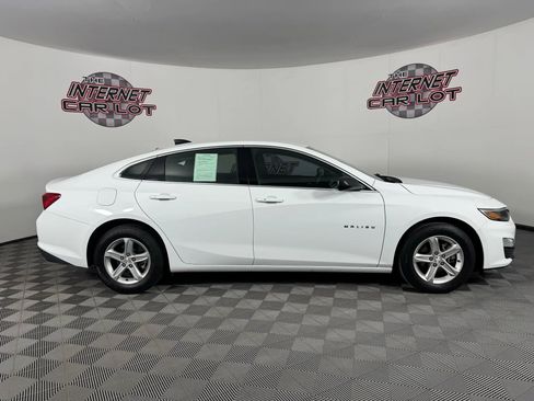 Used 2023 Chevrolet Malibu LS image 8