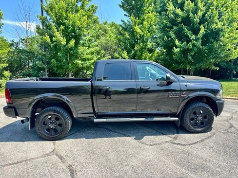 Used 2016 RAM 2500 Laramie AWD/4WD image 2