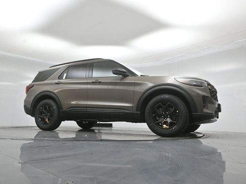 New 2026 Ford Explorer Tremor AWD/4WD image 3