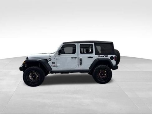 Used 2018 Jeep Wrangler Unlimited Sport AWD/4WD image 5