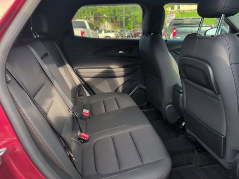 Used 2023 Chevrolet TrailBlazer RS w/ Convenience Package AWD/4WD image 27