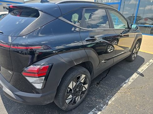 Used 2024 Hyundai Kona SEL w/ Convenience Package AWD/4WD image 7