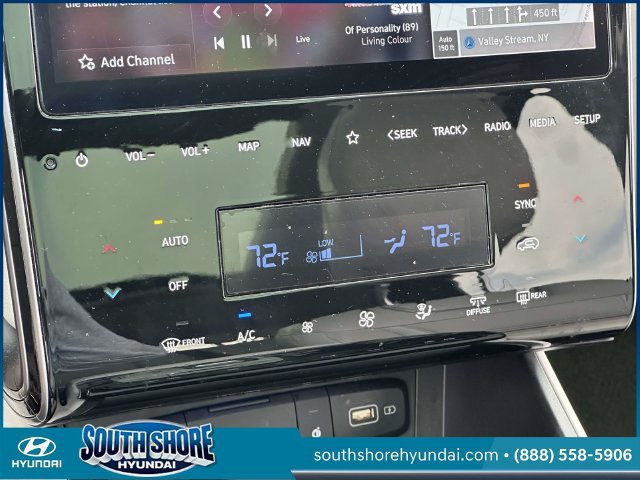 Certified 2024 Hyundai Tucson Limited AWD/4WD image 31