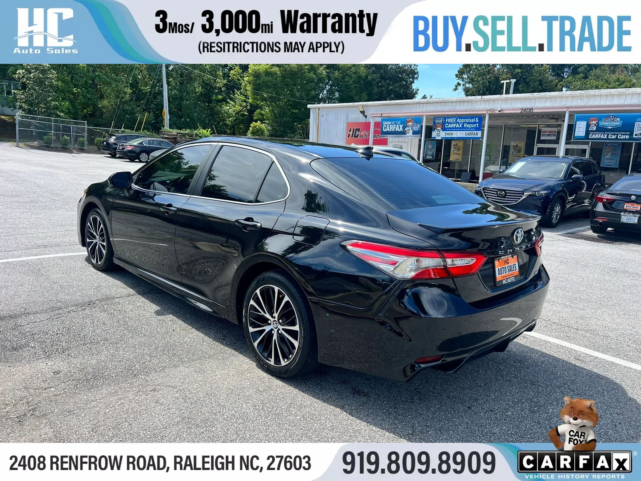 Used 2019 Toyota Camry SE w/ Convenience Package FWD image 3