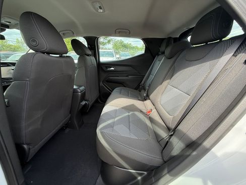 New 2027 Chevrolet Bolt LT w/ Comfort Package FWD image 23
