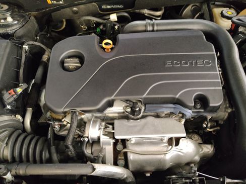 Used 2020 Chevrolet Malibu LS FWD image 30