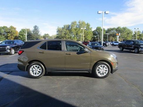 Certified 2023 Chevrolet Equinox LT FWD image 8