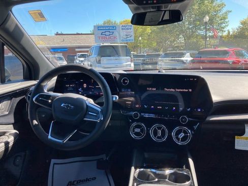 New 2026 Chevrolet Blazer EV LT AWD/4WD image 5