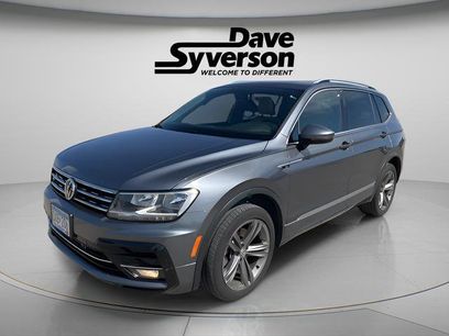 Used 2019 Volkswagen Tiguan SEL R-Line