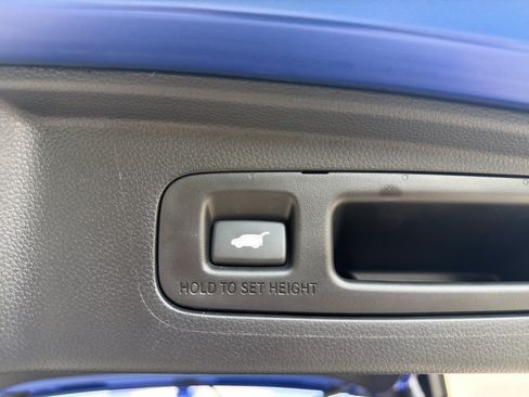 Used 2024 Honda CR-V EX-L image 16