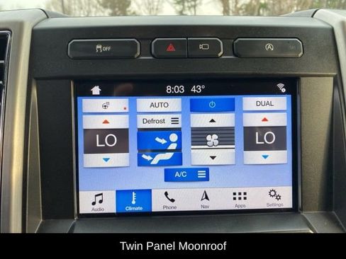 Used 2018 Ford F150 Platinum w/ Equipment Group 701A Luxury image 12