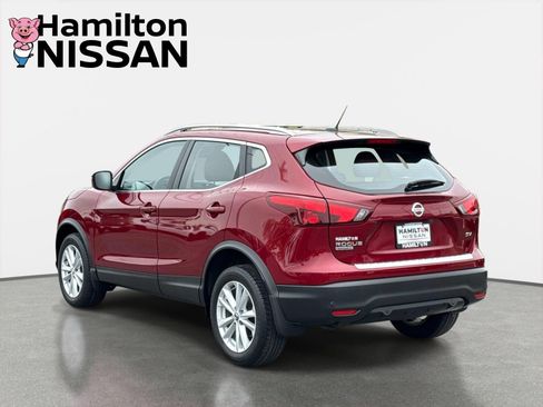 Used 2019 Nissan Rogue Sport SV FWD image 4