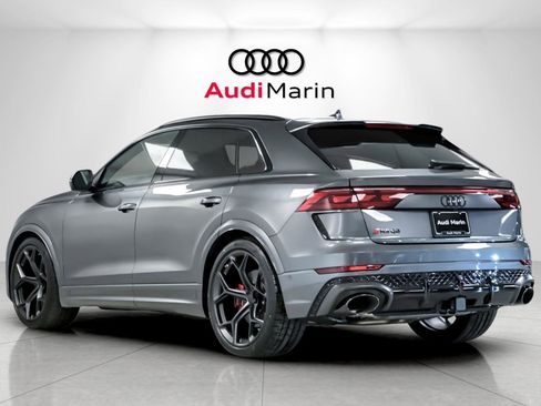 New 2026 Audi RS Q8 performance image 3