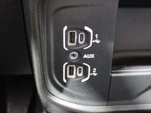 Used 2023 RAM 2500 Tradesman image 19