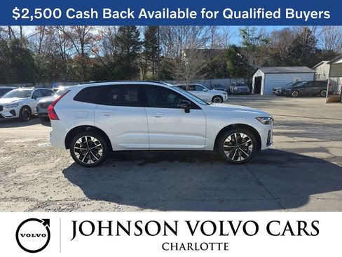 New 2026 Volvo XC60 B5 Ultra w/ Protection Package Premier image 4