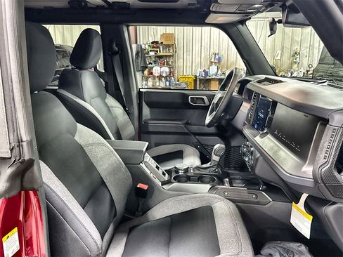 New 2025 Ford Bronco Big Bend image 31