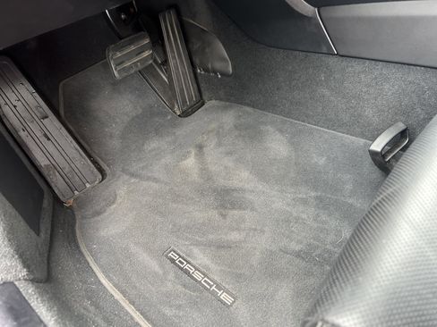 Used 2019 Porsche 718 Boxster image 17