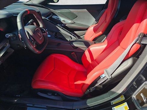 Used 2025 Chevrolet Corvette Stingray Coupe w/ 1LT image 11