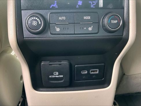 Used 2021 GMC Acadia Denali w/ LPO, Floor Liner Package image 28