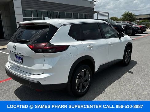 Used 2026 Nissan Rogue SV FWD image 8