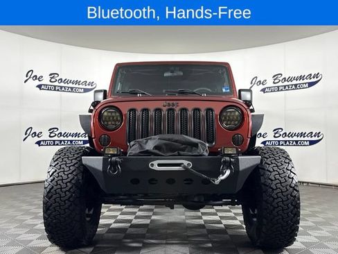 Used 2010 Jeep Wrangler Unlimited Sport w/ Black Appearance Group AWD/4WD image 4