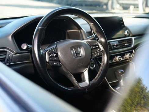 Used 2020 Honda Accord Sport image 10