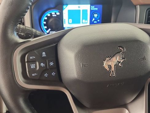 Used 2024 Ford Bronco Outer Banks w/ Sasquatch Package AWD/4WD image 18