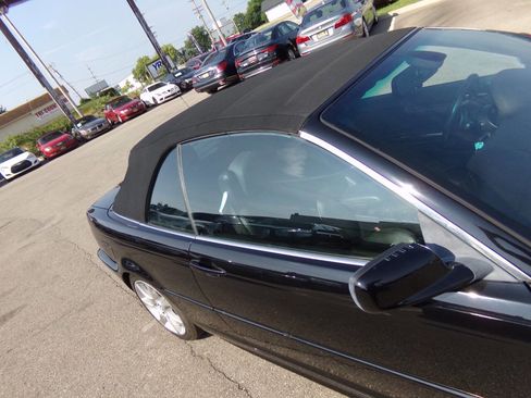 Used 2004 BMW 330Ci Convertible image 46
